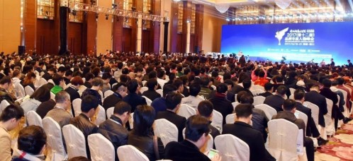 政府授予季泉创始人玉芙蓉中国品牌人物大奖